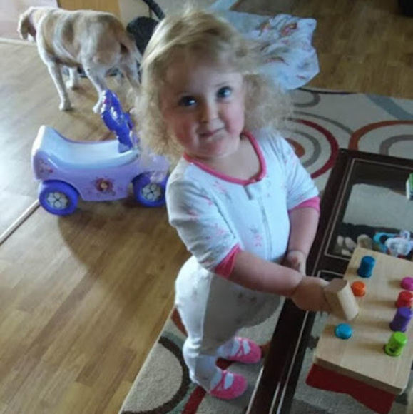 Meet your Posher, Sara - Picture 1 of 1